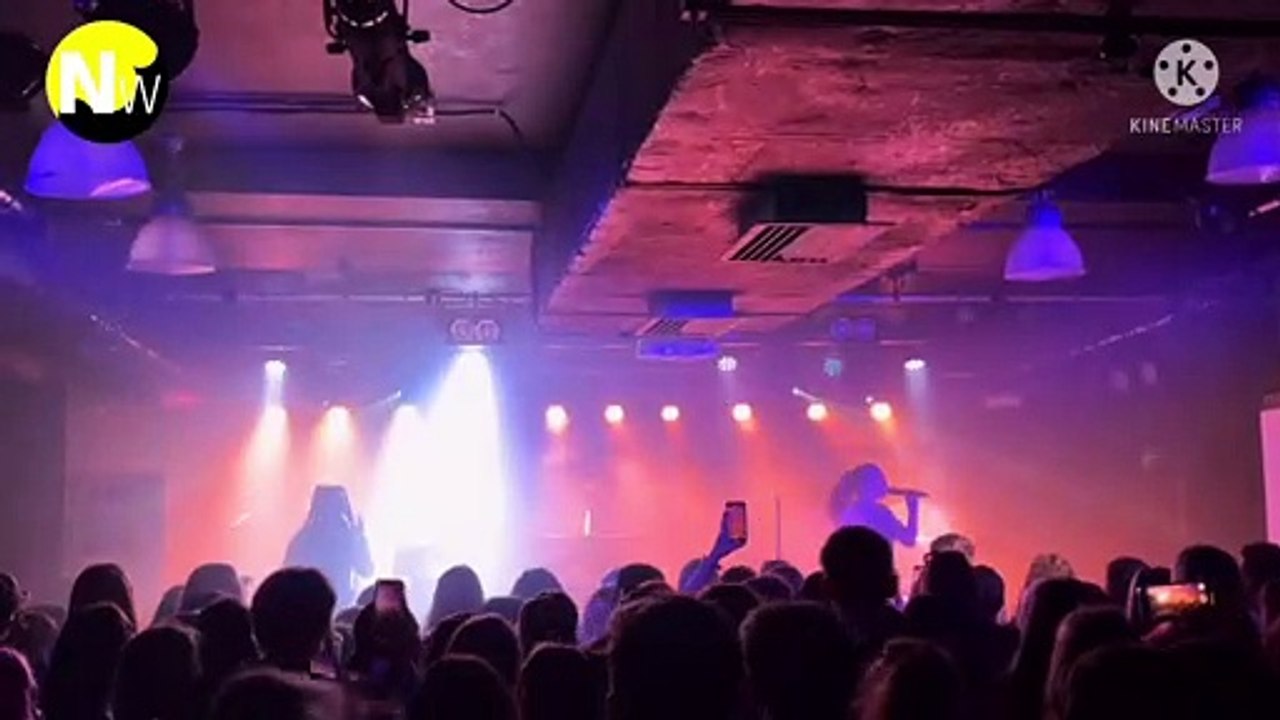 Mae Muller performs at Newcastle University Students Union