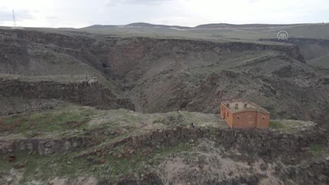 Bagratlıların Orta Çağ'daki yerleşim yeri Kilittaşı Köyü ziyaretçilerin bekliyor (1)