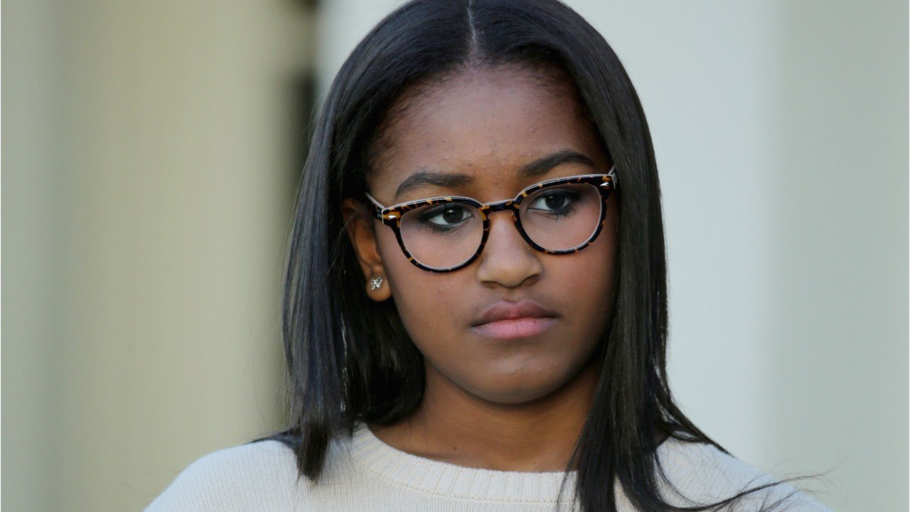 VOICI : Sasha Obama : la fille de Barack Obama en couple avec le fils d'un acteur célèbre