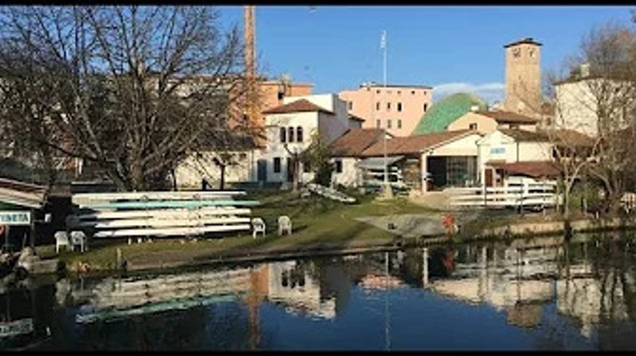 Malore in auto, guardia giurata muore a 62 anni stava per andare in pensione