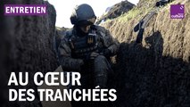 Guerre en Ukraine : un journaliste raconte la vie quotidienne dans les tranchées du Donbass