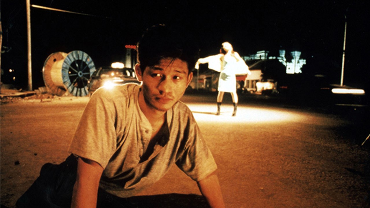 Des grands magasins aux shopping malls : deux siècles de transformations urbaines chinoises à l’écran