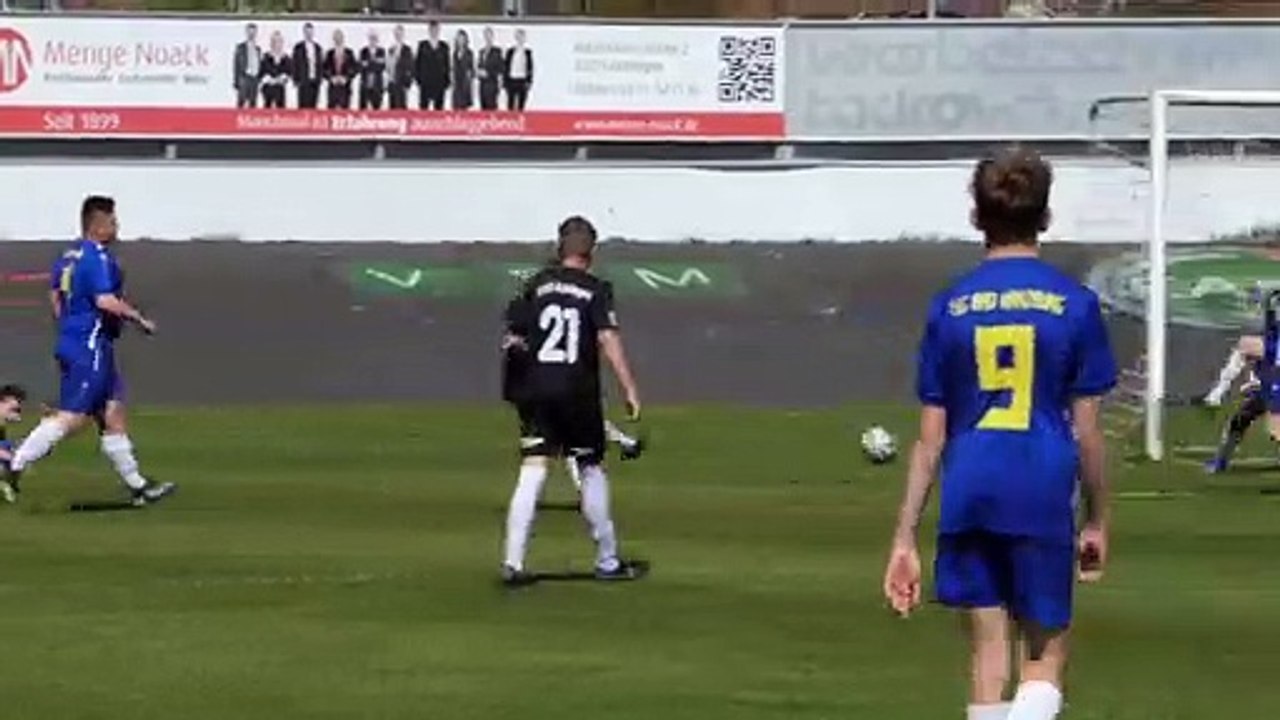 Das 6:0 durch Finn Linne (SVG C1) gegen Bad Harzburg