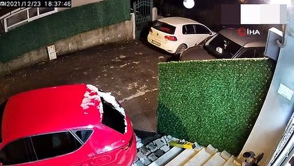 Akılalmaz olay! 'Arabayı neden buraya park ettin' deyip komşusunu bıçakladı