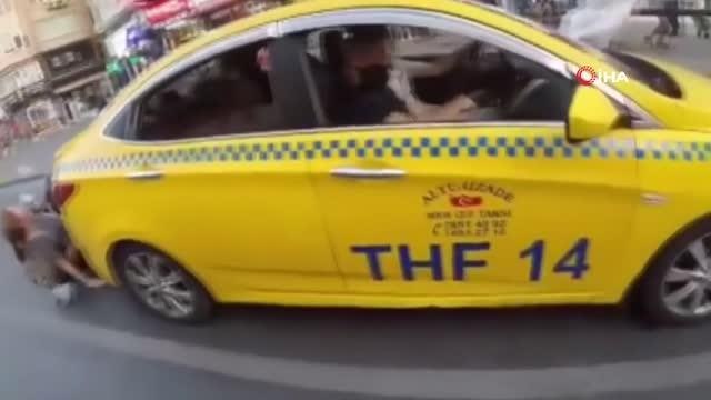 Motosiklet sürücüsünün taksiye çarptığı kaza, başka sürücünün kask kamerasına yansıdı