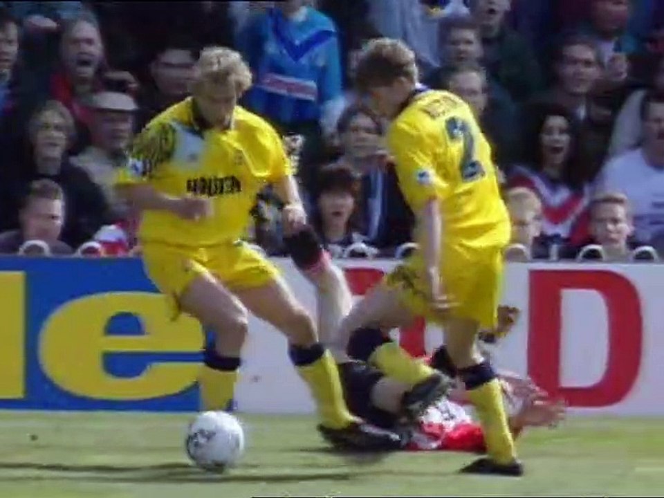 Season 1994-95 -  Southampton vs Tottenham Hotspur - 02.04.1995