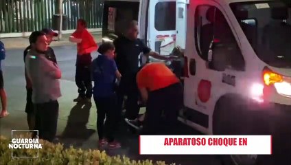Dos vehículos terminaron en chatarra luego de protagonizar un choque en San Juan de Dios