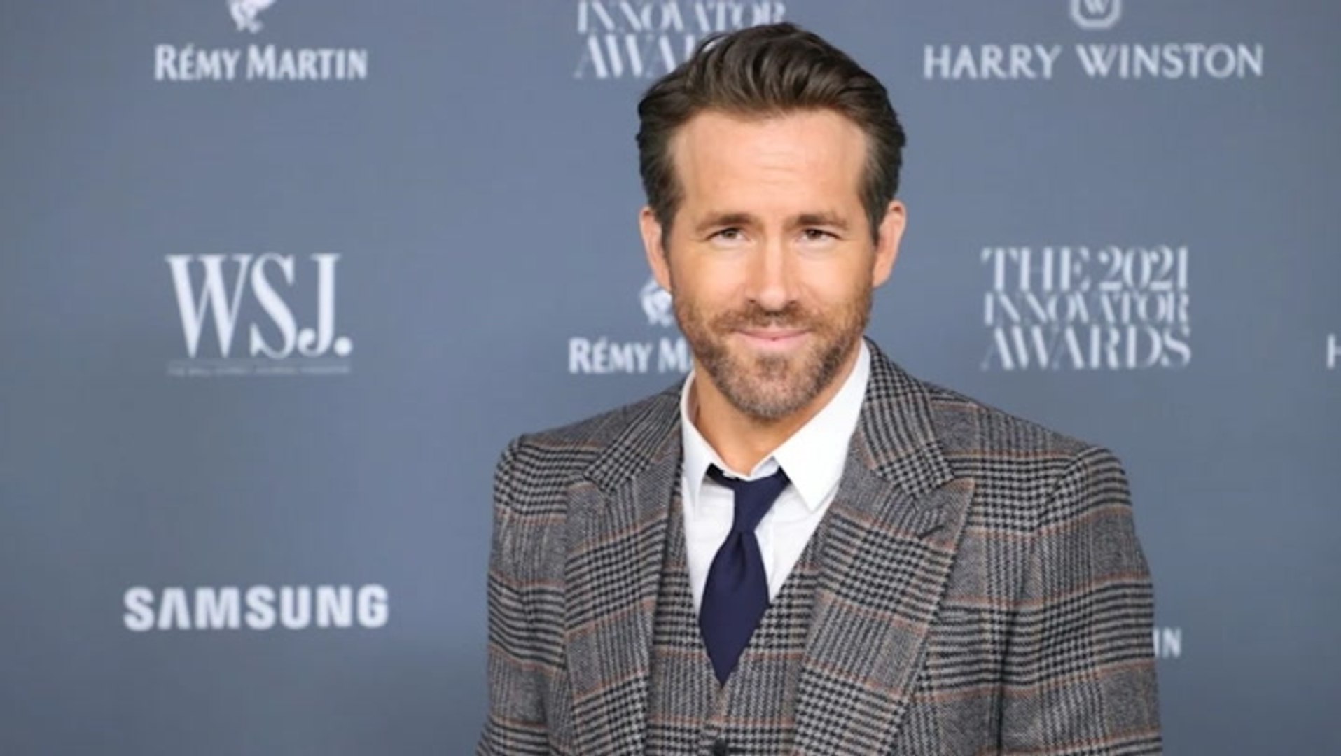 ⁣Ryan Reynolds to Receive American Cinematheque Award | THR News
