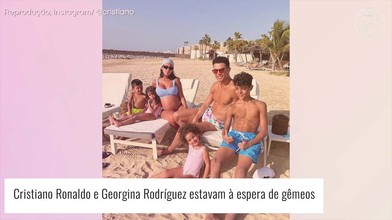 Cristiano Ronaldo se emociona com homenagem ao filho morto no parto em 1º jogo após a perda. Fotos!