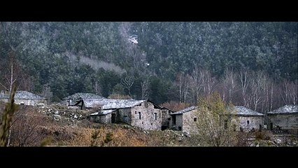 Tráiler de la película "El fred que crema", de Santi Trullenque, protagonizada por Greta Fer´n´ández.