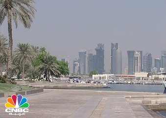 S&P تخفض التصنيف الائتماني لقطر درجة استثمارية واحدة