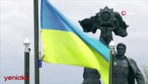 Kiev’de bulunan Rusya-Ukrayna Dostluk Anıtı yıkıldı