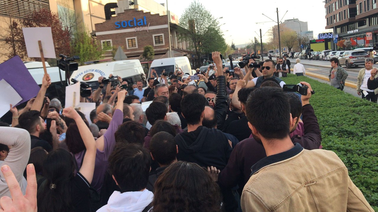 Eskişehir'deki Gezi Davası eyleminde arbede