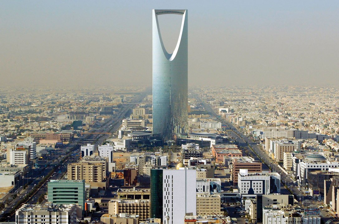مؤشر مدراء المشتريات الرئيسي PMI الخاص بالسعودي...
