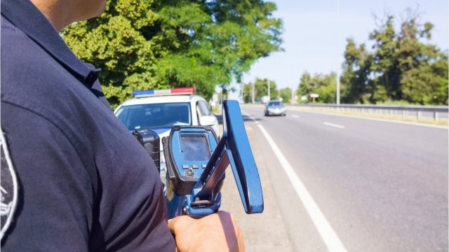 Un mécanicien se fait flasher à 122km/h sur sa mobylette Peugeot 103