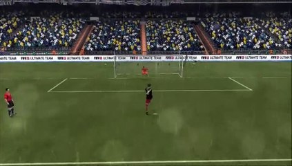FIFA 13 goalkeeper - defending a penalty kick