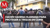 Comunidad Triqui y encapuchados se enfrentan contra policías; CdMx