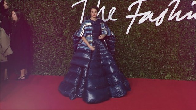 Shailene Woodley & Aaron Rodgers Reportedly Split Again