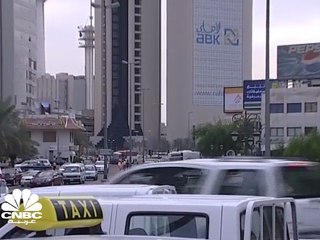 ما هو القانون الذي تسعى حكومة الكويت لتمريره منذ 2018؟