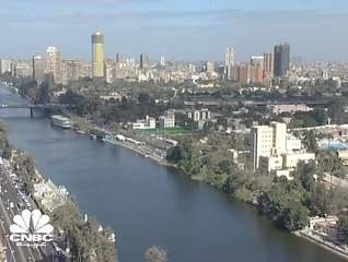 اللجنة الوزارية الاقتصادية بمصر توافق على تعديلات ضريبة القيمة المضافة