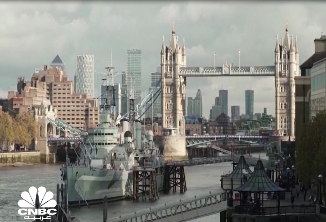 حكومة بريطانيا تدرس إنهاء الإغلاق العام بعد تطعيم 15 مليونا