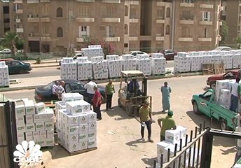 التكافل الاجتماعي في مصر يزداد بريقا في ظل استمرار الجائحة