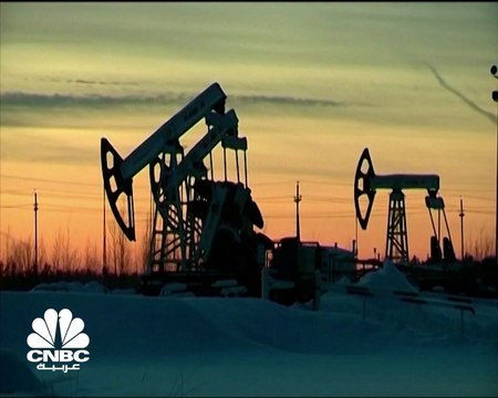 انخفاض مخزونات الخام تدفع بأسعار النفط لأعلى مستوياتها في عدة أعوام