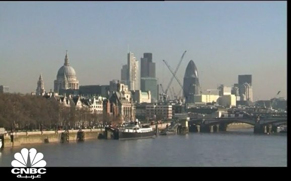 وزارة الخزانة البريطانية تستبعد زيادة رسوم الوقود