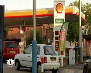 أزمة الوقود في بريطانيا تضر بالتعليم والصحة