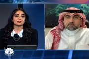 عضو مؤسس مجلس إدارة الجمعية المالية السعودية لـ CNBCعربية: يجب استغلال كل دولار من بيع النفط واستثماره بمشاريع تولد اقتصادات غير نفطية