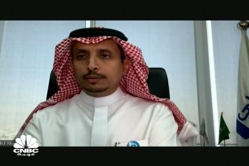 الرئيس التنفيذي للمالية في موبايلي السعودية لـCNBC عربية: الشركة منفتحة على كافة الخيارات فيما يتعلق بنشاط الأبراج