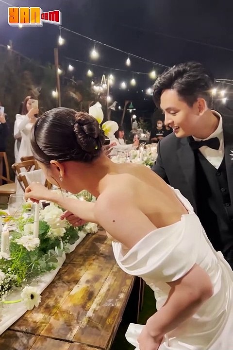 Gia đình Đông Nhi Ông Cao Thắng khiêu vũ vui vẻ trong đám cưới