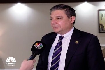 الرئيس التنفيذي لـ Baker Hughes لـ CNBC عربية: شركات النفط بدأت بزيادة الإنفاق الرأسمالي تدريجيا