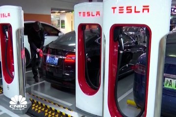 أستراليا تعلن عن خطة لتشجيع شراء السيارات الكهربائية