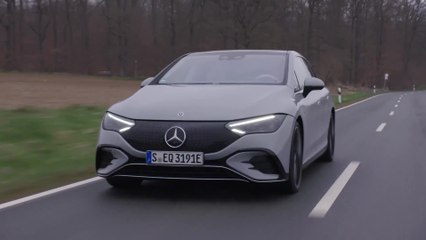 2022 Mercedes-Benz EQE 350 AMG in Alpine grey Driving Video
