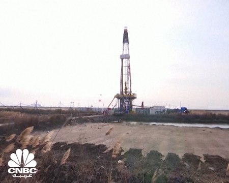 النفط يسجل مكاسب للأسبوع الخامس على التوالي والذهب للأسبوع الثاني... فما الذي يدعم أسواق السلع؟