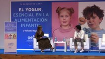 El yogur natural, un alimento necesario para una alimentación infantil sana y equilibrada