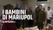 Guerra Russia-Ucraina, Zelensky in ospedale per visitare i bambini di Mariupol rimasti feriti