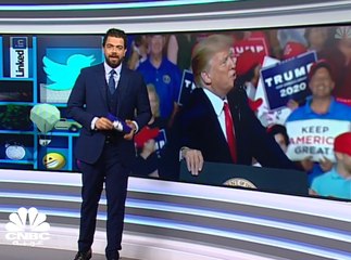 ترامب لأحد مؤيديه: لديك مشكلة حقيقية في وزنك!