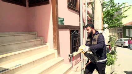 Bursa'da kanadı kırılan leylek tedavi altında