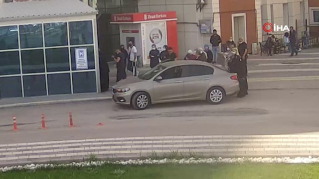 Doğumhaneye yetişemedi hastane bahçesinde doğurdu