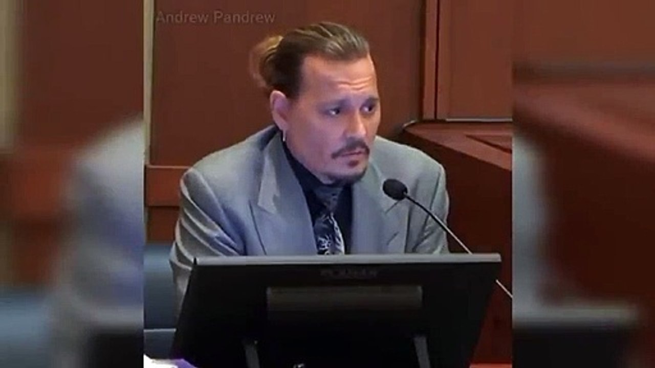 Johnny Depp Being Hilarious in Court!