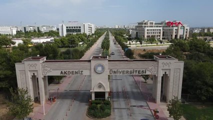 ÜNİVERSİTEDEKİ 'KASET SKANDALI' DAVASINDA ESKİ PERSONEL BAŞKANI AÇIĞA ALINDI