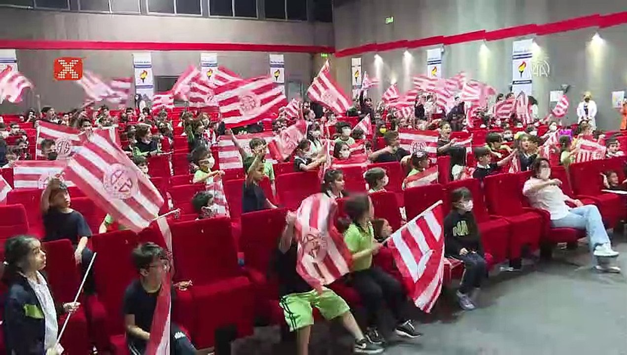 Nuri Şahin'den Ronaldo hatırası