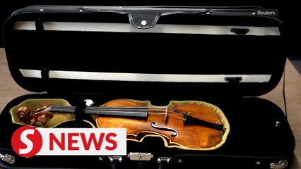 Rare 'da Vinci of violins' goes up for auction in France