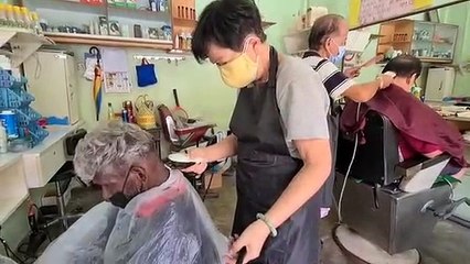 劳勿人 从小就光顾 新摩登 26年理发老字号