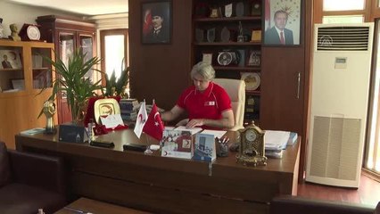 Türk Kızılay İzmir'de günlük 8 bin kişiye iftar veriyor