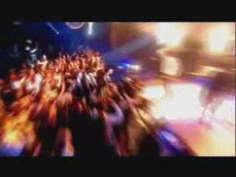 Nine Inch Nails - The Hand That Feeds (Live)