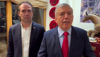 A solas en su casa, César Gaviria selló el apoyo a Fico Gutiérrez