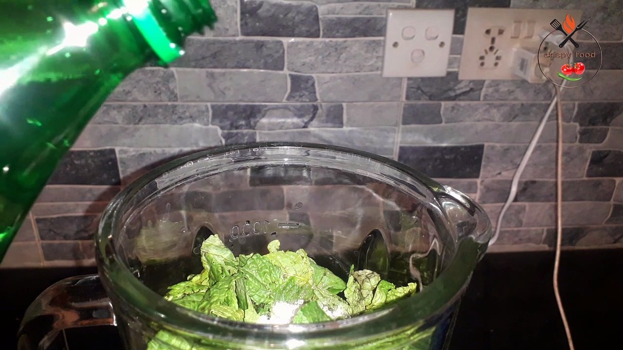 Mint Margarita Recipe | Mint Lemonade Recipe | Summer Drinks | crispy food by saghir abbas-dailymotion